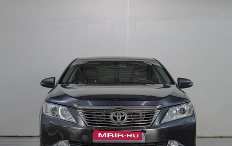 Toyota Camry, 2014 год, 1 719 000 рублей, 2 фотография