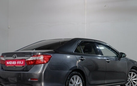 Toyota Camry, 2014 год, 1 719 000 рублей, 6 фотография