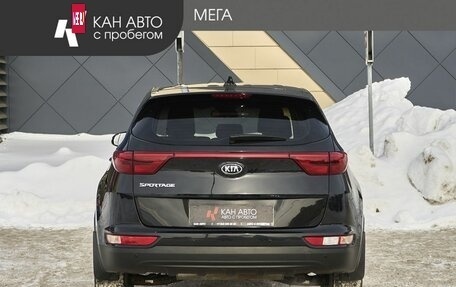 KIA Sportage IV рестайлинг, 2018 год, 1 874 000 рублей, 4 фотография