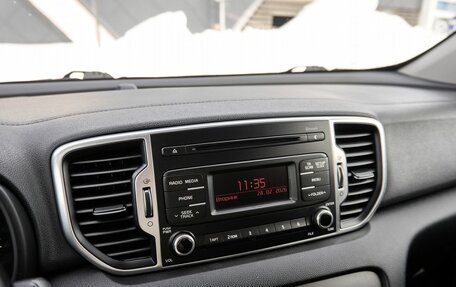 KIA Sportage IV рестайлинг, 2018 год, 1 874 000 рублей, 10 фотография