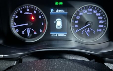 Hyundai Tucson III, 2020 год, 1 950 000 рублей, 9 фотография