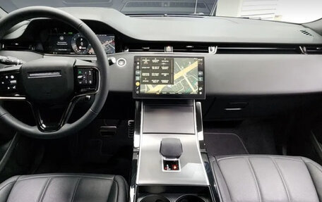 Land Rover Range Rover Evoque II, 2024 год, 5 659 000 рублей, 5 фотография