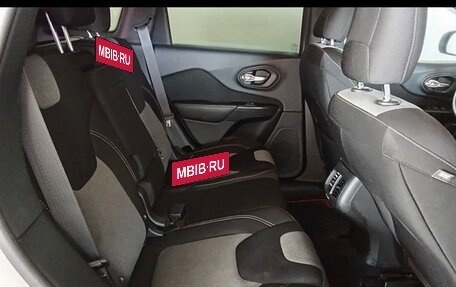 Jeep Cherokee, 2014 год, 1 500 000 рублей, 17 фотография