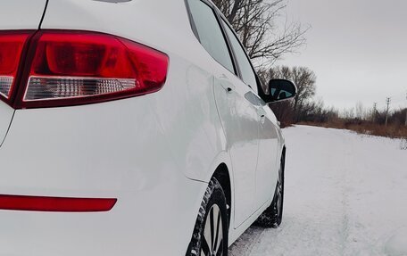 KIA Rio III рестайлинг, 2016 год, 890 000 рублей, 6 фотография