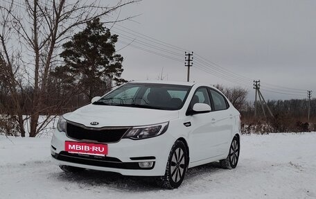 KIA Rio III рестайлинг, 2016 год, 890 000 рублей, 2 фотография