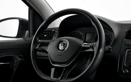 Volkswagen Polo VI (EU Market), 2016 год, 990 000 рублей, 15 фотография