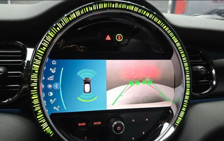 MINI Hatch, 2024 год, 1 980 000 рублей, 15 фотография