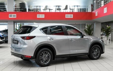 Mazda CX-5 II, 2017 год, 1 950 000 рублей, 2 фотография