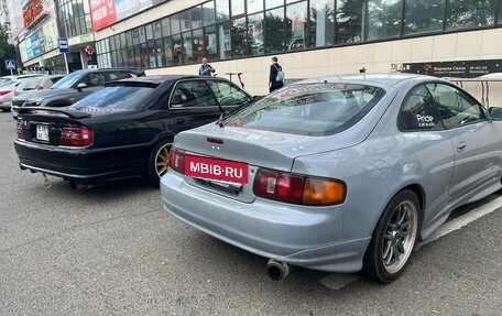 Toyota Celica VII рестайлинг, 1995 год, 700 000 рублей, 3 фотография