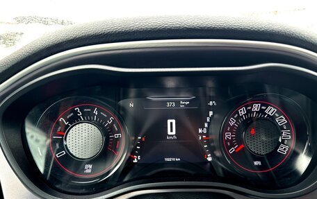 Dodge Challenger III рестайлинг 2, 2018 год, 3 100 000 рублей, 9 фотография