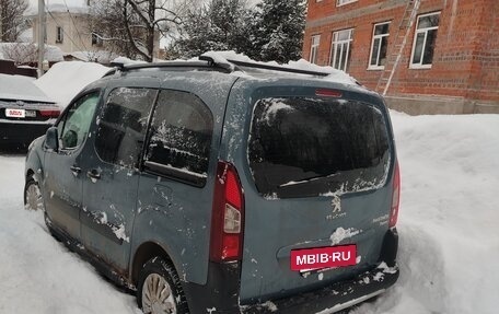 Peugeot Partner II рестайлинг 2, 2012 год, 750 000 рублей, 2 фотография