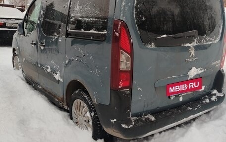 Peugeot Partner II рестайлинг 2, 2012 год, 750 000 рублей, 3 фотография