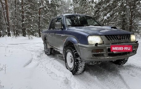 Mitsubishi L200 III рестайлинг, 2000 год, 550 000 рублей, 3 фотография
