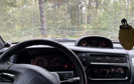 Mitsubishi L200 III рестайлинг, 2000 год, 550 000 рублей, 18 фотография