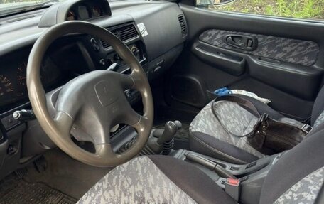 Mitsubishi L200 III рестайлинг, 2000 год, 550 000 рублей, 16 фотография