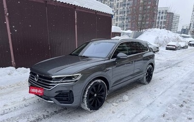 Volkswagen Touareg III, 2018 год, 5 700 000 рублей, 1 фотография