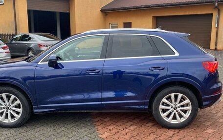 Audi Q3, 2022 год, 3 100 000 рублей, 2 фотография