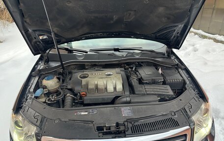 Volkswagen Passat B6, 2006 год, 700 000 рублей, 32 фотография