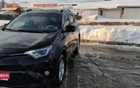 Toyota RAV4, 2017 год, 2 720 000 рублей, 3 фотография