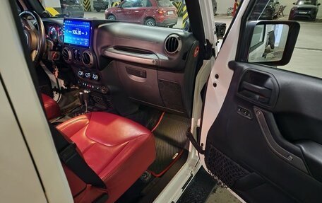 Jeep Wrangler, 2013 год, 2 870 000 рублей, 11 фотография