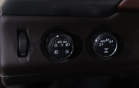 Chevrolet Tahoe IV, 2019 год, 5 759 000 рублей, 26 фотография