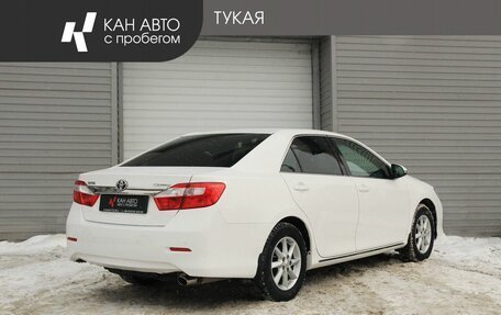 Toyota Camry, 2011 год, 1 980 000 рублей, 3 фотография