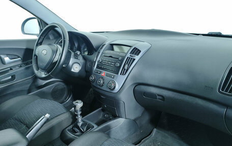 KIA cee'd I рестайлинг, 2009 год, 590 000 рублей, 10 фотография