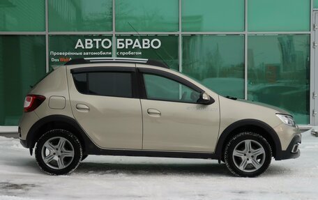 Renault Sandero II рестайлинг, 2018 год, 1 249 000 рублей, 6 фотография