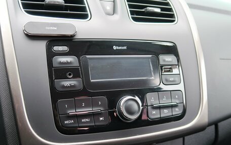 Renault Sandero II рестайлинг, 2018 год, 1 249 000 рублей, 19 фотография