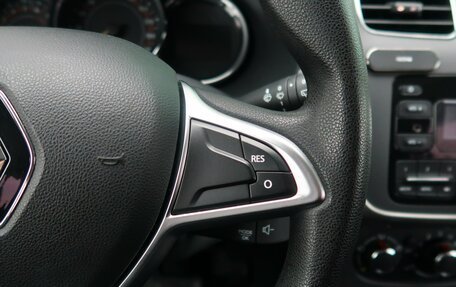 Renault Sandero II рестайлинг, 2018 год, 1 249 000 рублей, 29 фотография