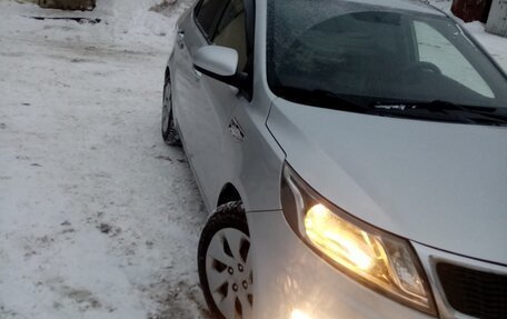 KIA Rio III рестайлинг, 2013 год, 585 000 рублей, 3 фотография