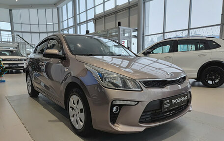 KIA Rio IV, 2018 год, 1 333 000 рублей, 3 фотография