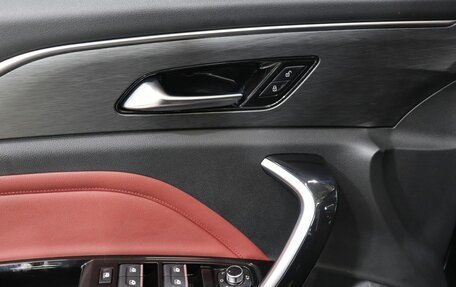 FAW Bestune T77, 2022 год, 1 790 000 рублей, 10 фотография