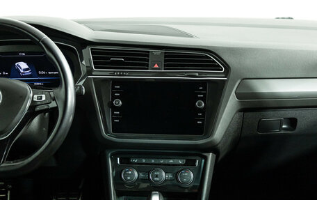 Volkswagen Tiguan II, 2018 год, 2 599 777 рублей, 14 фотография