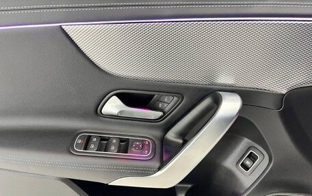 Mercedes-Benz A-Класс, 2022 год, 2 438 000 рублей, 9 фотография