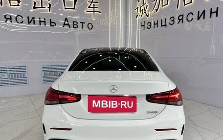 Mercedes-Benz A-Класс, 2022 год, 2 438 000 рублей, 5 фотография