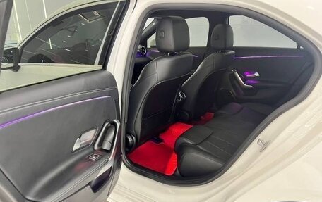 Mercedes-Benz A-Класс, 2022 год, 2 438 000 рублей, 17 фотография