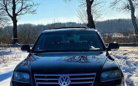 Volkswagen Touareg III, 2005 год, 1 070 000 рублей, 3 фотография