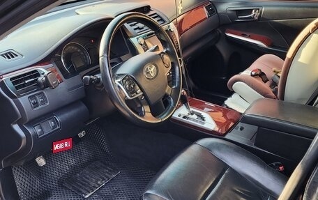 Toyota Camry, 2012 год, 1 870 000 рублей, 5 фотография