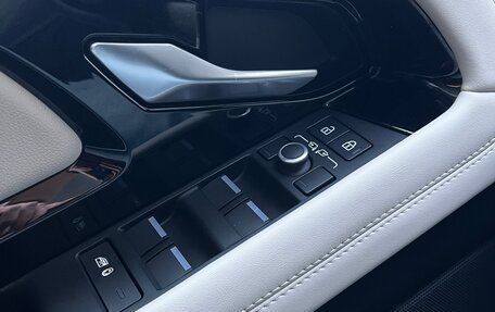 Land Rover Range Rover Evoque II, 2021 год, 5 100 000 рублей, 29 фотография