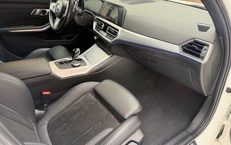 BMW 3 серия, 2021 год, 3 750 000 рублей, 9 фотография