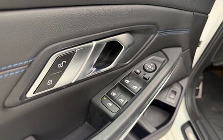 BMW 3 серия, 2021 год, 3 750 000 рублей, 11 фотография