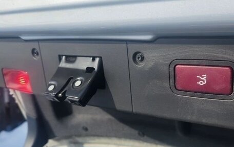 Mercedes-Benz CLS, 2004 год, 800 000 рублей, 12 фотография