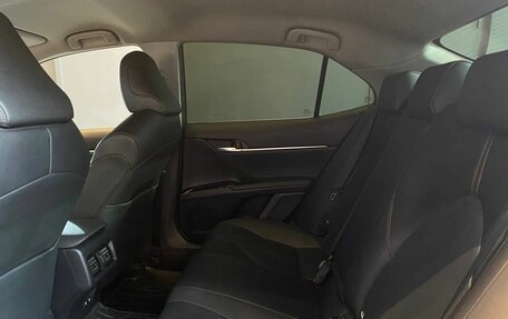 Toyota Camry, 2019 год, 2 999 000 рублей, 10 фотография