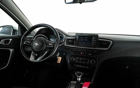 KIA cee'd III, 2019 год, 1 894 000 рублей, 13 фотография