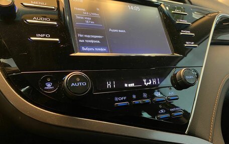 Toyota Camry, 2019 год, 2 999 000 рублей, 24 фотография