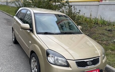 KIA Rio II, 2010 год, 680 000 рублей, 1 фотография