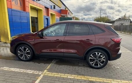 Ford Escape, 2021 год, 2 350 000 рублей, 2 фотография