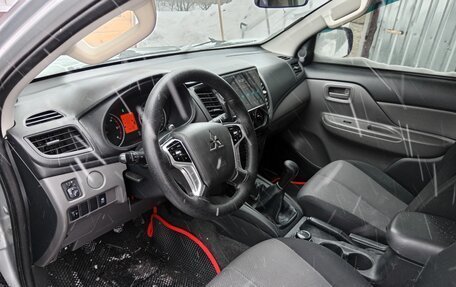 Mitsubishi L200 IV рестайлинг, 2018 год, 1 650 000 рублей, 17 фотография