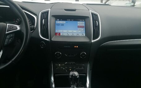 Ford S-MAX II, 2016 год, 1 520 000 рублей, 5 фотография